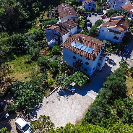Prekalj Apartment Porec